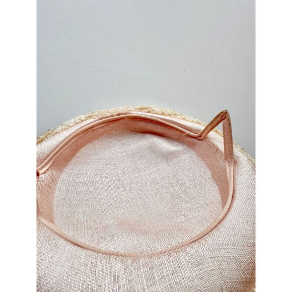 Vintage Pale Peach Pink Sinamay Curly Straw Trim Bumper Capulet Hat - Picture 11 of 14